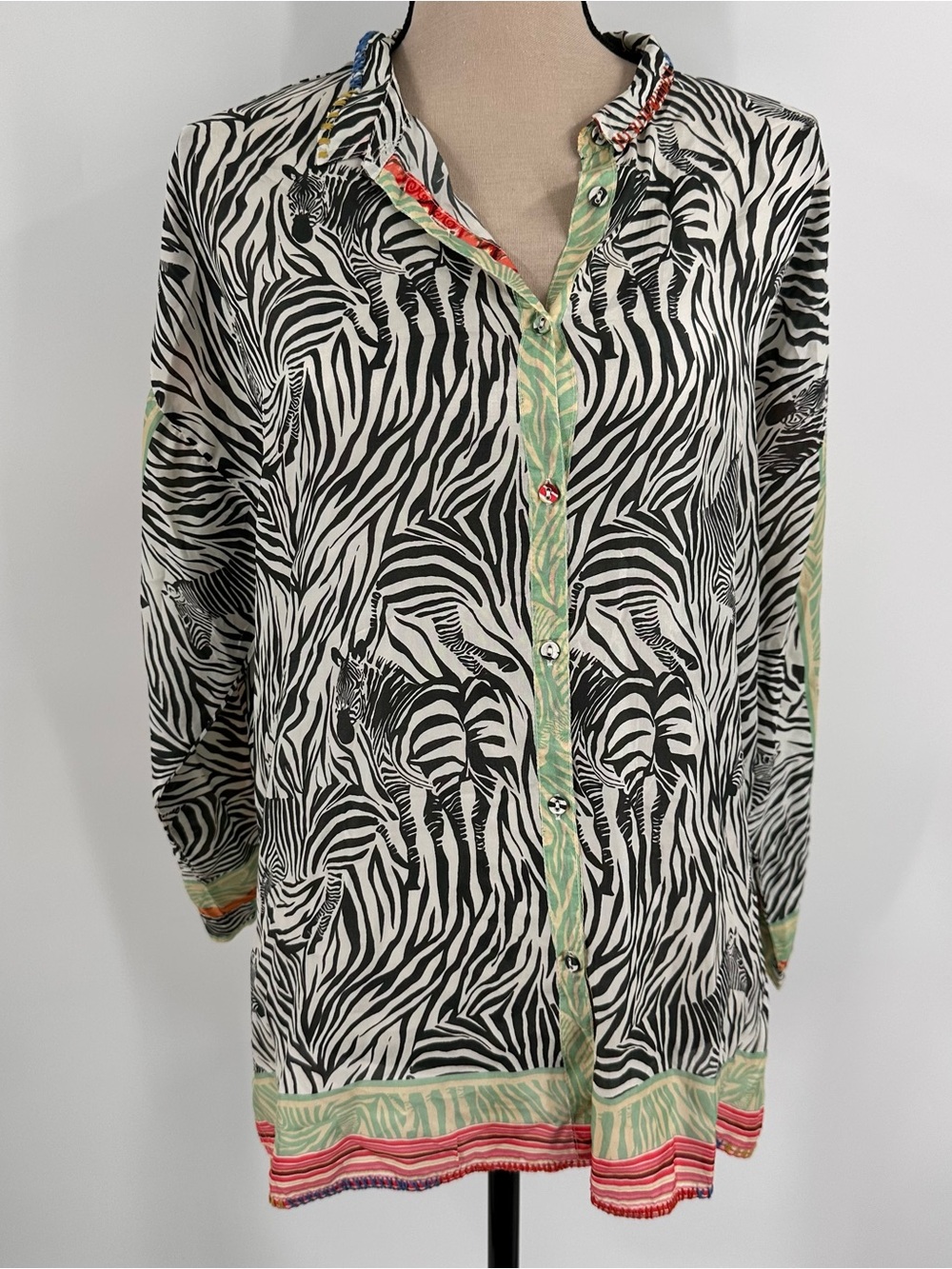 Johnny Was 100% Silk Alvena Blouse Small Zebra Animal Print Boho Eclectic Button